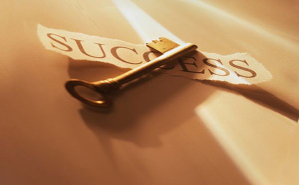 8 Ways Positive Thinking Leads to Success